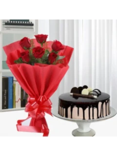 Choco Vanilla Cake With Red Roses